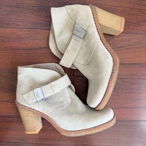 Ugg Brianne Short Booties